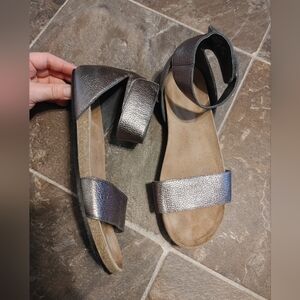 Chocolat Blu York Gunmetal Ankle Strap Leather Sandals Size 37